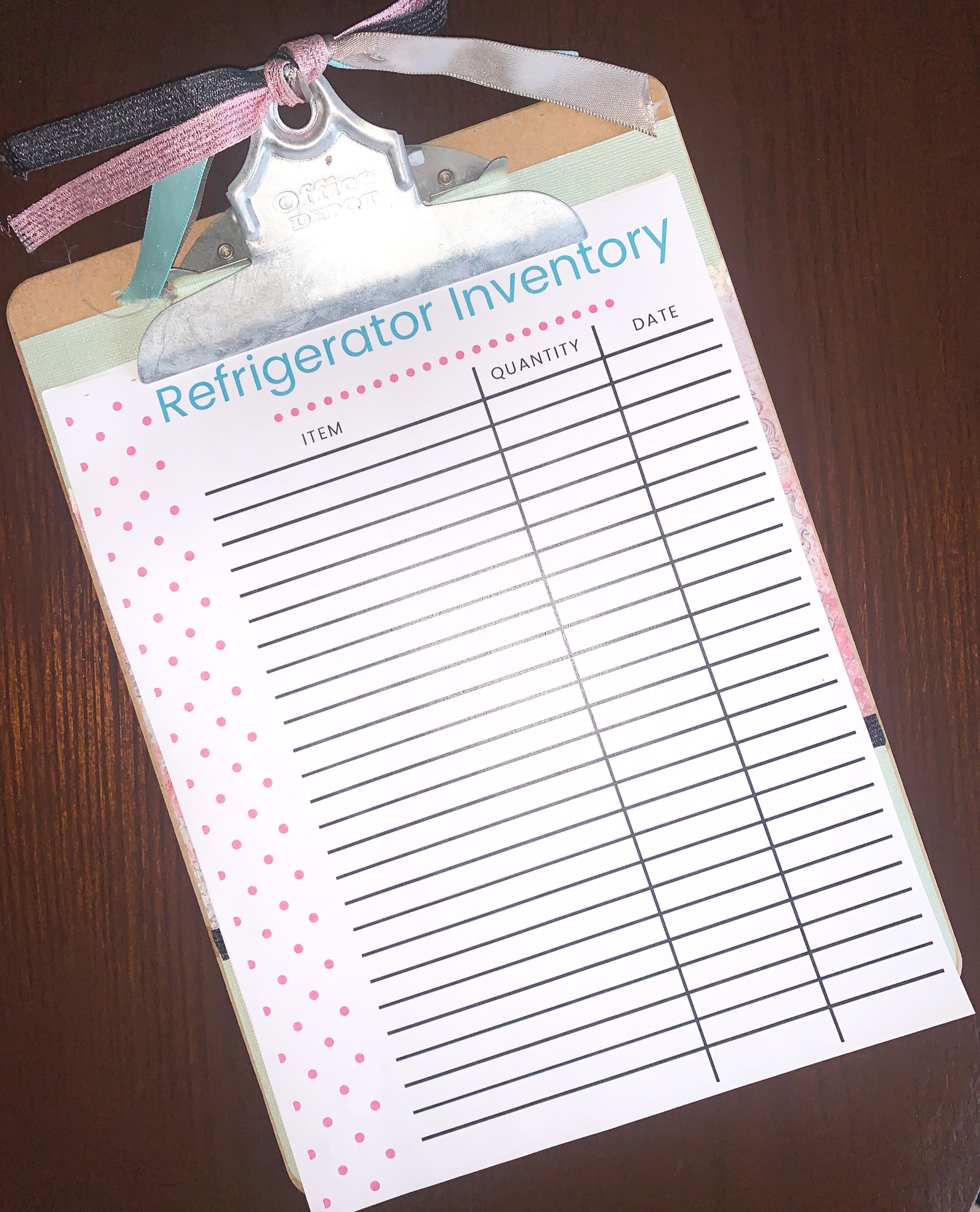 Printable refrigerator inventory on a clipboard