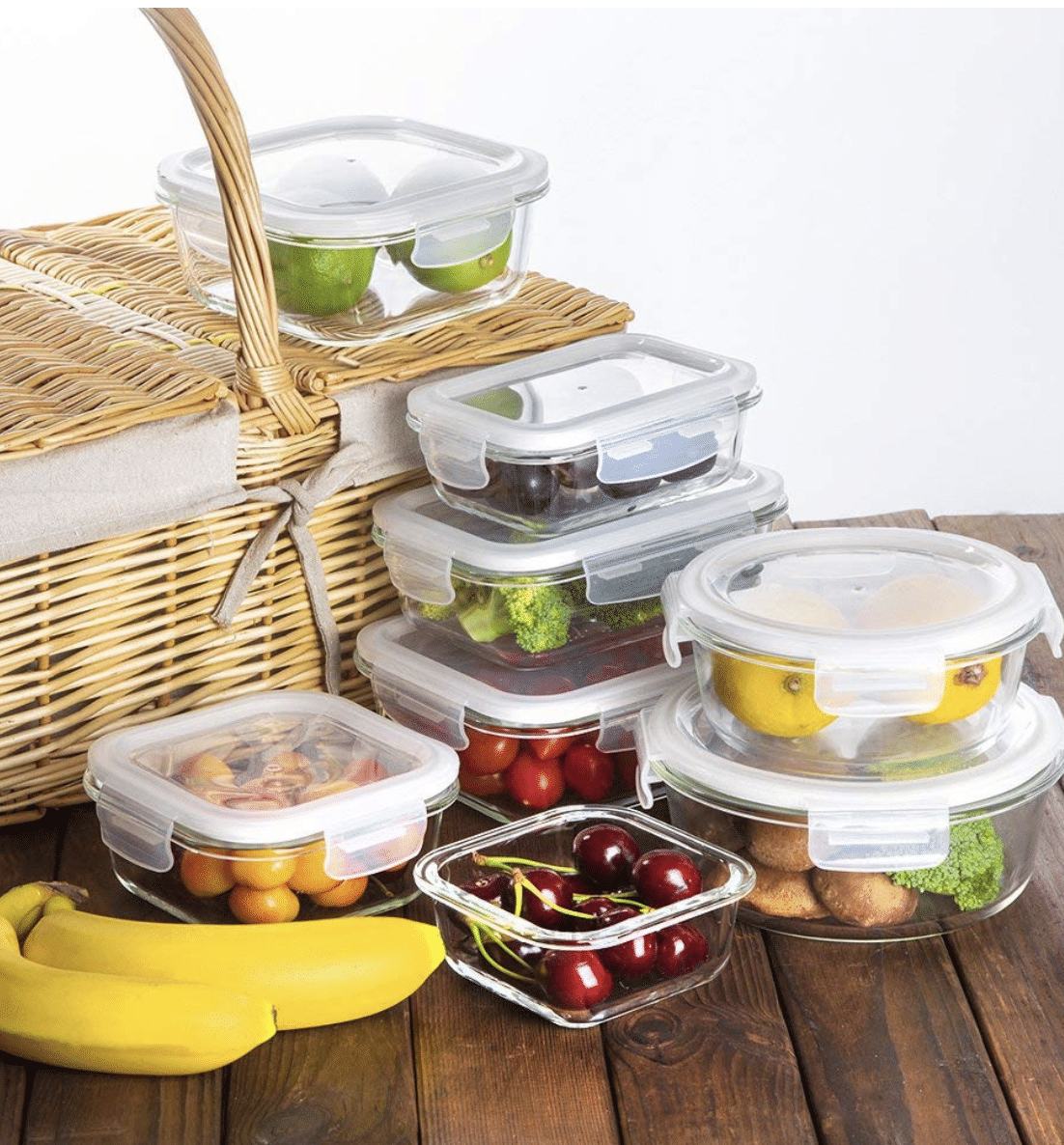 Set of glass food storage containers