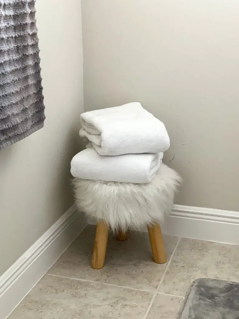 Clean White Towels in a Guest Bathroom